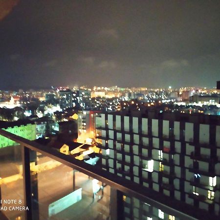 Vip Avalon City Lviv Eksteriør billede