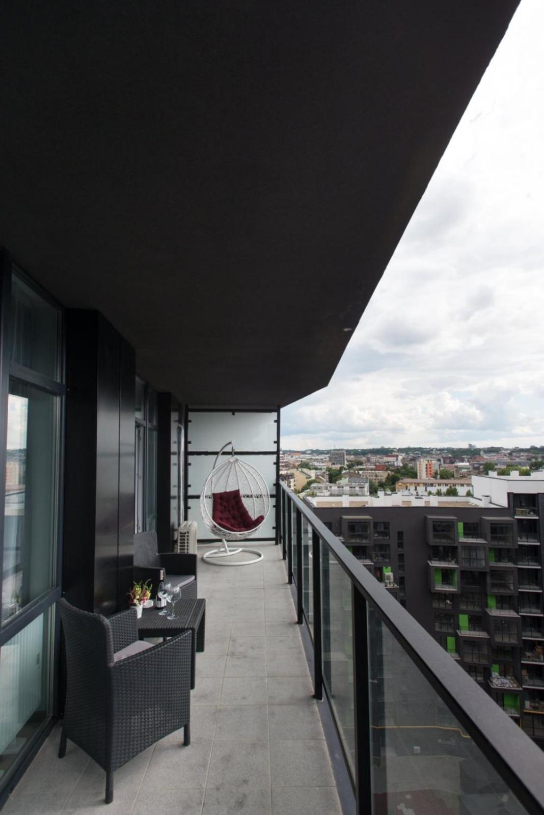 Vip Avalon City Lviv Eksteriør billede